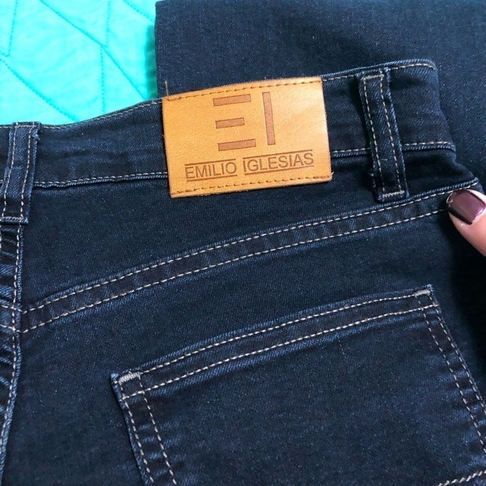 EUC: Emilio Iglesias Jeans - Picture 5 of 7